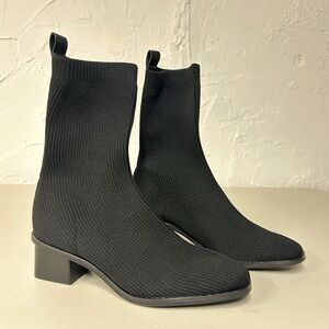 Everlane Glove Boot, black Sock Bootie size 9.5
